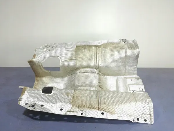 OEM 80A804160C Audi Q5 II Escudo Térmico Túnel Central image 5