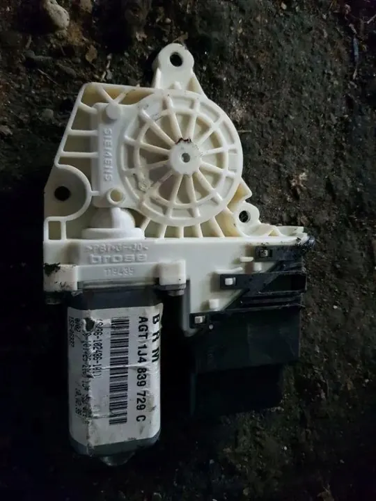 Motor de janela dianteira esquerda OEM 1J4839729C VW image 2