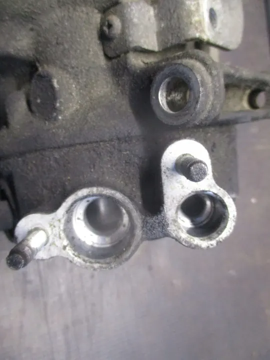 Embrayage de Climatisation 2.0 HDI Peugeot 5008 I 09-13 image 4