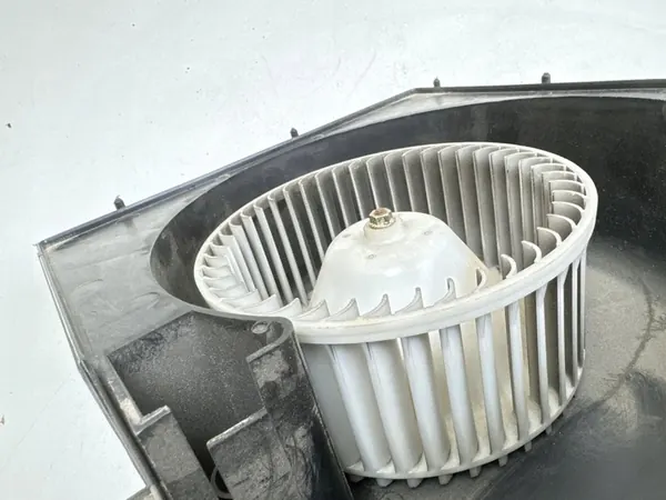 Ventoinha Nissan Primera 2003 27200AV704 image 5