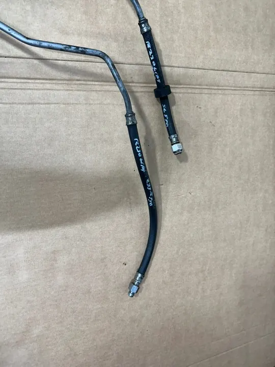 Mercedes Getriebeölleitungen OEM A2302703696 Gebraucht image 3