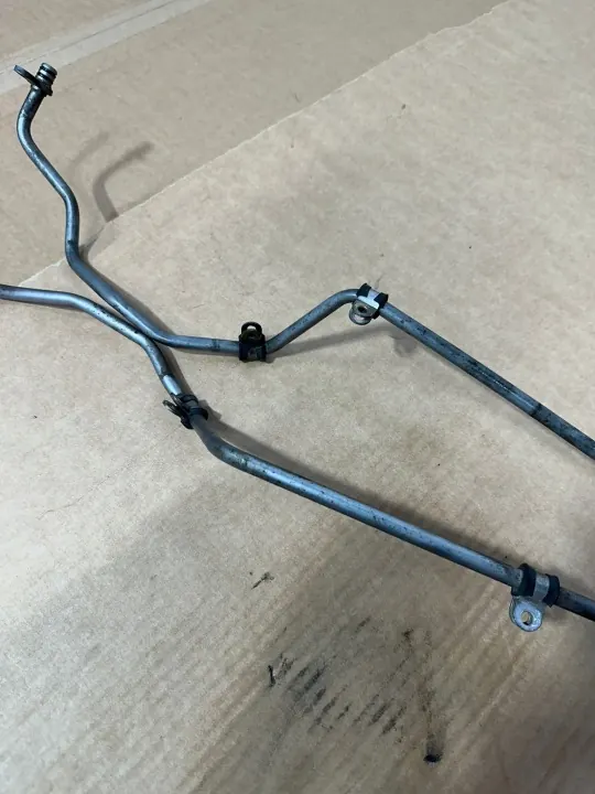 Mercedes Getriebeölleitungen OEM A2302703696 Gebraucht image 4