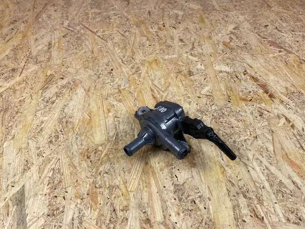 Additional Water Pump Toyota C-HR Corolla E21 Lexus UX G9040-33050 image 2