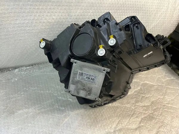 FARO LED Esquerdo SKODA KAROQ 2020 1.5 TSI 57B941015D image 5