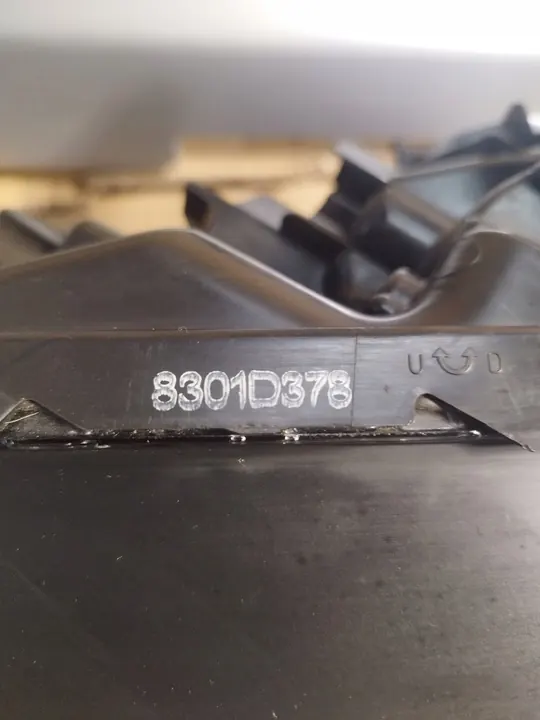 Mitsubishi L200 19- Faro Derecho Original image 4