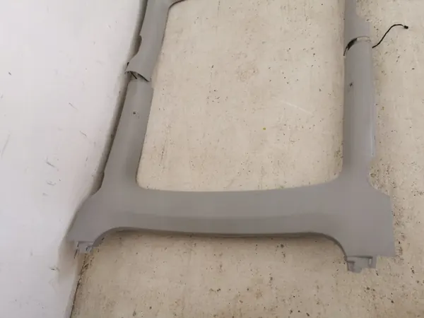 Techo Tesla Model Y OEM 1609352-00-D Usado image 3