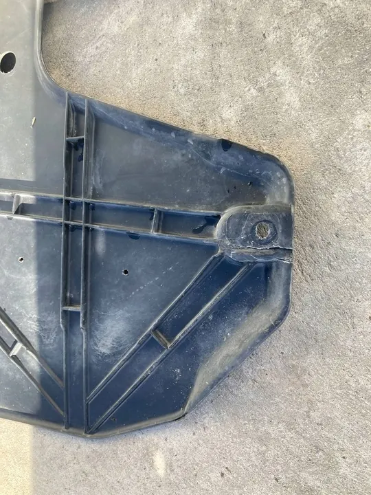 Peugeot 308 T9 motorhuvud begagnad image 3