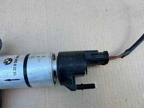 BMW 2 F45 1.5D Kraftstoffheizung 8584868 OEM image 3