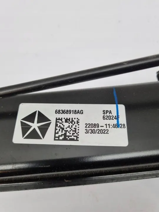 Höger Sidodörrsskena Chrysler Pacifica OEM 68368918AG image 5