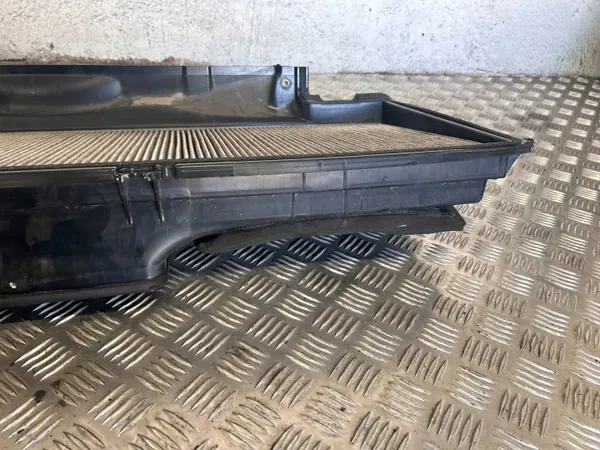 Filtre à air Tesla Model X OEM 104556600D - Occasion image 5