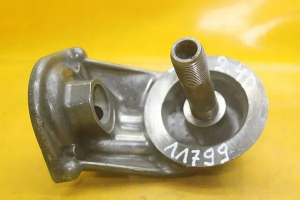 Oljefilterfäste OEM 074115417A VW Transporter T4 image 6