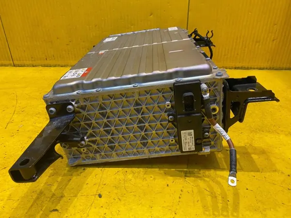Audi Q8 Hybride accu OEM 4M6915099E - Gebruikt image 4