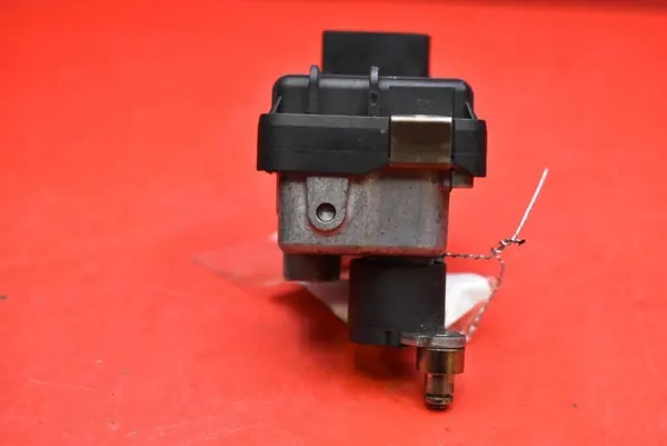 Actuador Turbo OEM 6NW009543 para Jeep Grand Cherokee image 8