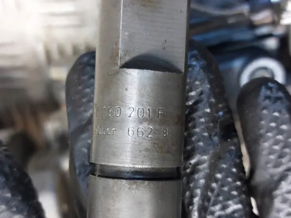 Kraftstoffpumpe + Einspritzdüsen Volvo 850 2.5 TDI image 10