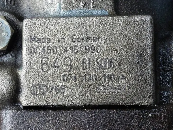 Kraftstoffpumpe + Einspritzdüsen Volvo 850 2.5 TDI image 6