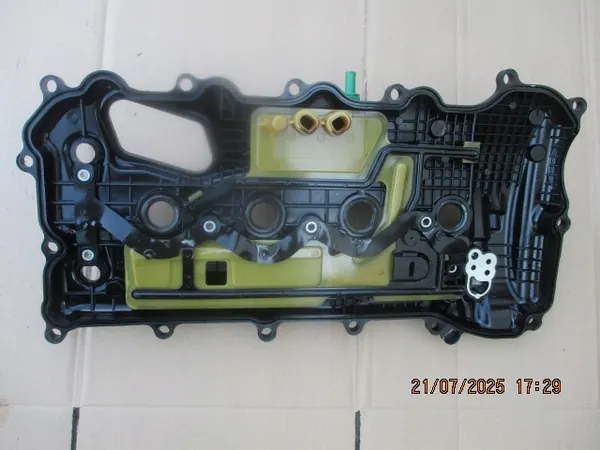 Couvercle de soupape Lexus IS 200T Original image 2