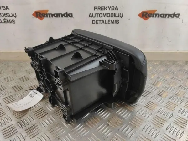 Käsinoja OEM 58823-42040 Toyota RAV4 IV Hybridille image 6