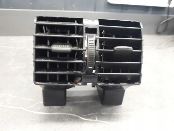 Grelha de Ventilação Traseira VW Touran I image 7