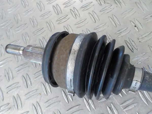 Demi-essieu droit VW T5 Lift 2.0 OEM 7E0407272 image 3