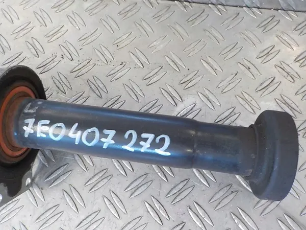 Demi-essieu droit VW T5 Lift 2.0 OEM 7E0407272 image 7
