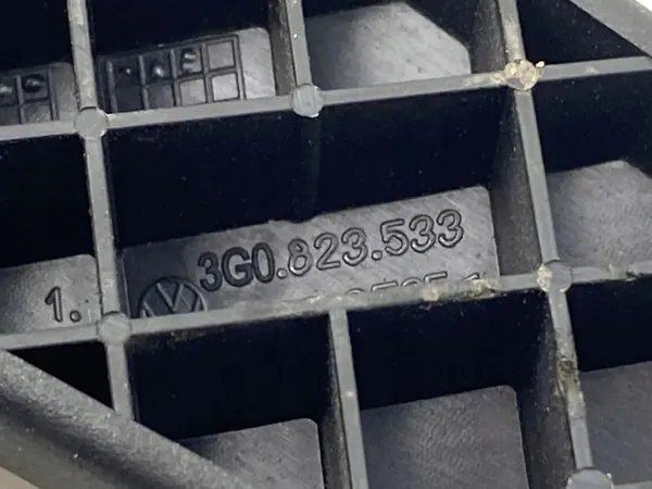 Konepellin avauskahva 3G0823533 image 5