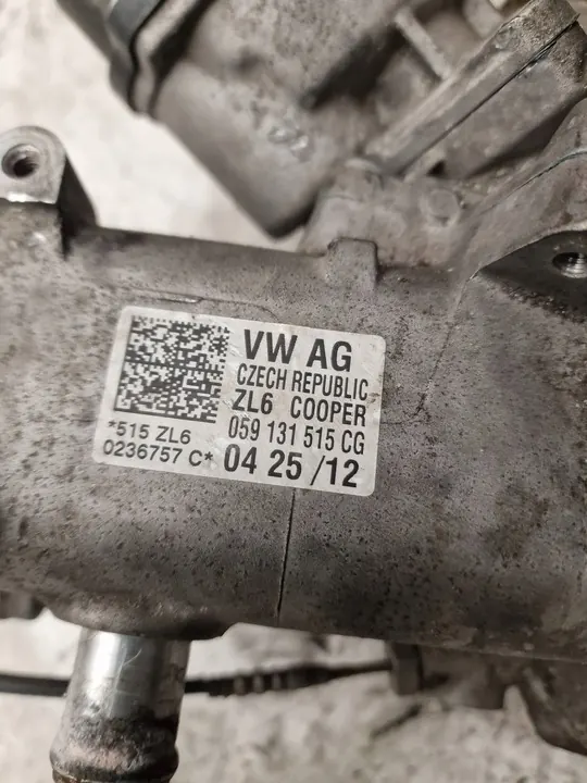 AUDI A4 B8 3.0 TDI EGR-Jäähdytin 059131515CG image 6