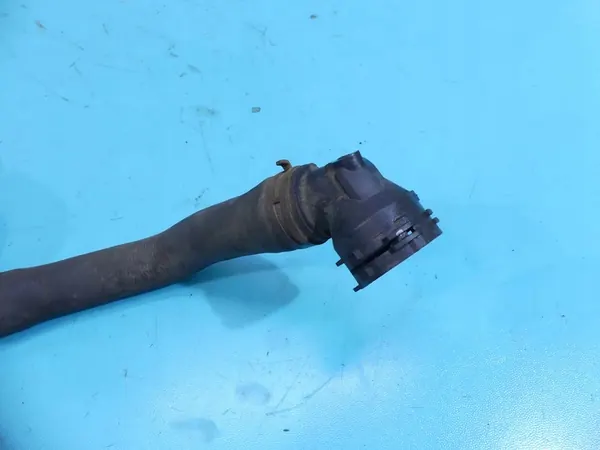 Jäähdytysnesteletku Skoda Superb II 2.0 TDI image 2