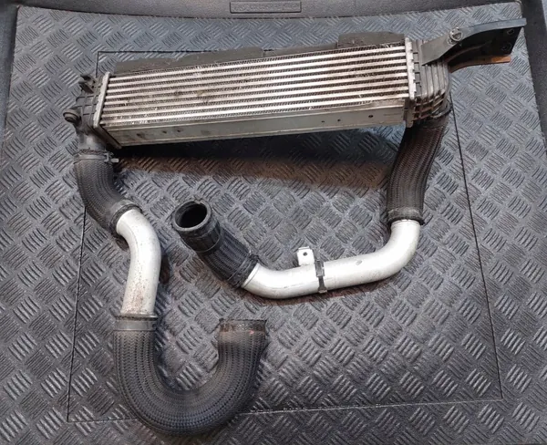 Tuyaux d'intercooler OEM 23710-34101 pour SsangYong Korando image 3