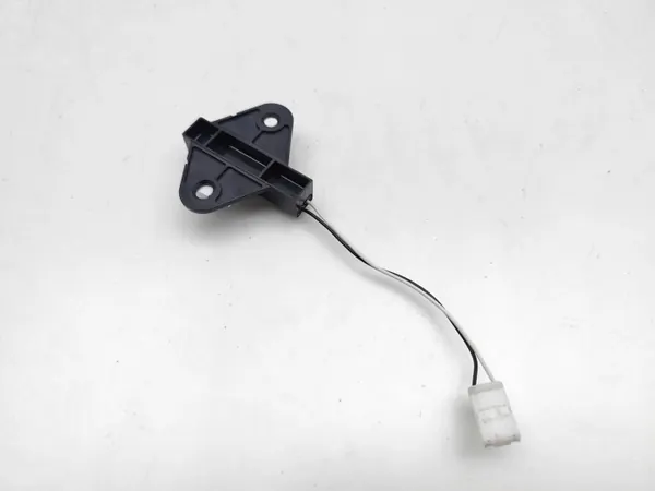 Antena interna Mitsubishi Outlander OEM 8637B114 image 6