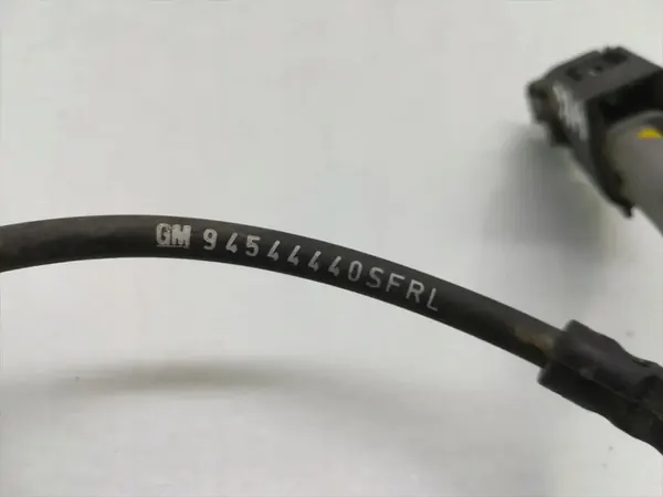 Vauxhall Mokka ABS Wielsnelheidssensor 1.4 Benzine OEM 94544440 image 5