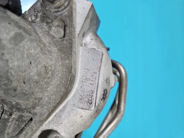 Turbocompresor Toyota Corolla E12 2.0 D4D 110CV OEM 17201-27030 image 3