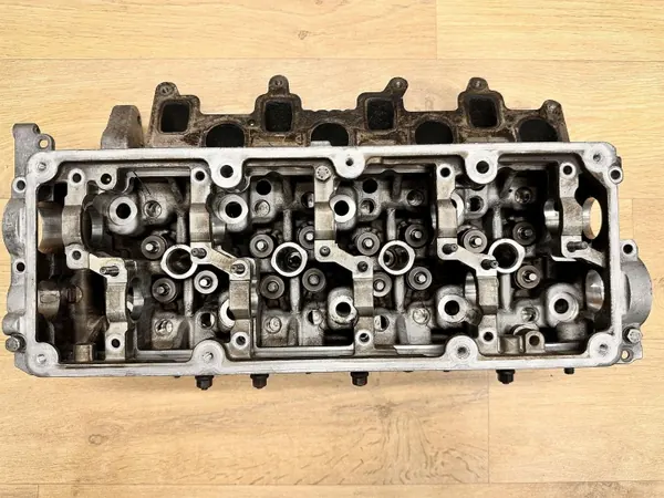 VW Golf VI EOS Passat B6 Audi A3 2.0 TDI CBA Culata OEM 03L103373 image 2
