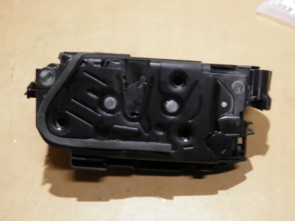 Volkswagen ID.3 2020 Vänster bakdörrslås image 2