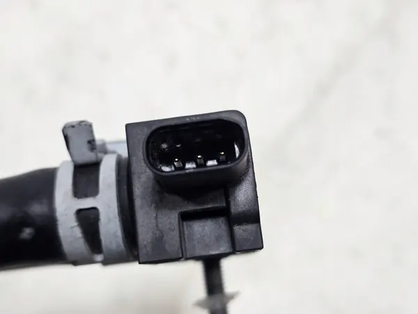 Sensor de pressão diferencial OEM 68510361AA - Usado image 4