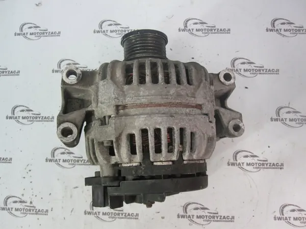 Sprinter 2.2 CDI Alternator 0124425077 A0141542702 image 3