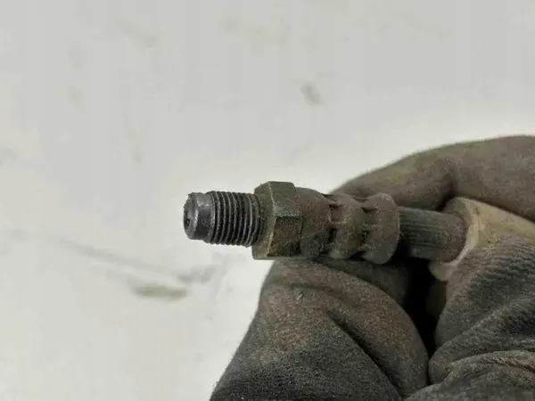 Jeep Compass 2017 Rear Left Brake Hose OEM 68574329AA image 5