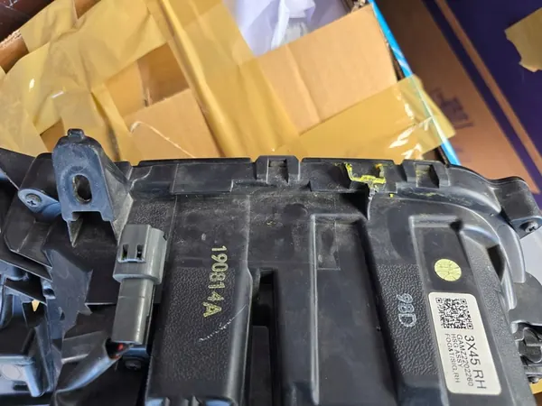 Mitsubishi ASX 2019 Farol LED Halógeno Diurno Direito 8315A084 image 5