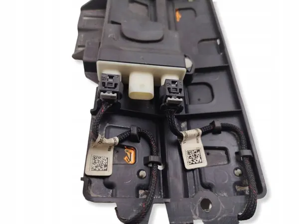 Sensor pie Jeep Cherokee OEM 68277095AB - Usado image 9