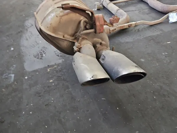 Mittljuddämpare Porsche Panamera OEM IMPRK1518299 image 6
