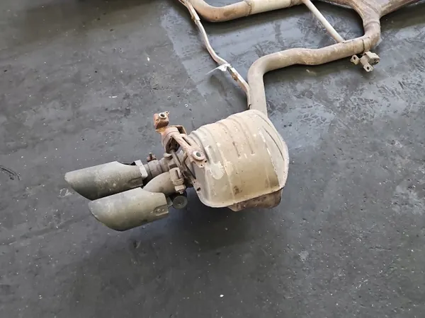 Mittljuddämpare Porsche Panamera OEM IMPRK1518299 image 9