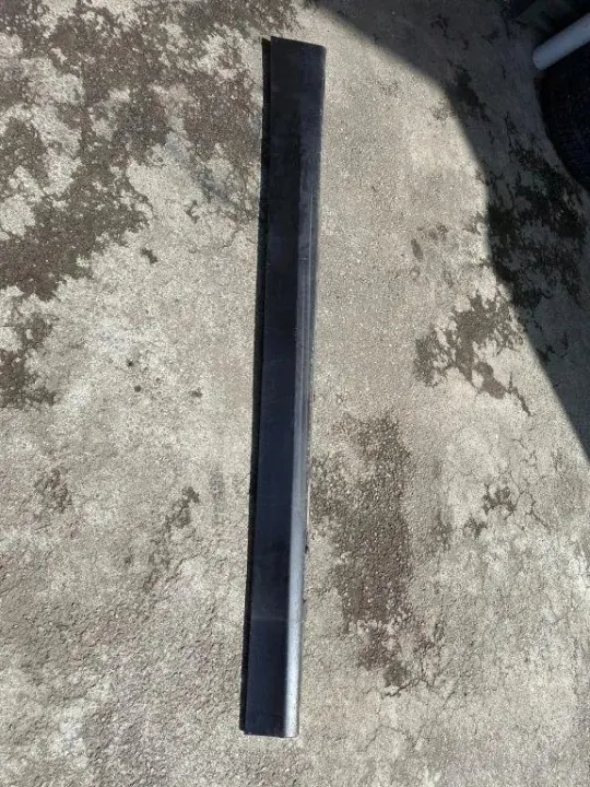 BMW E90 Guardabarros izquierdo OEM 7062297 image 3