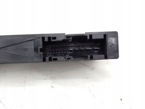 BMW 5 F10 F11 2012 CAS Module / Controller 9241973 image 3