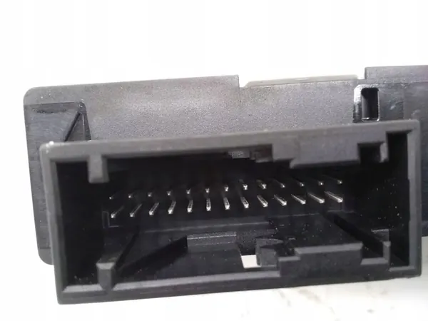 BMW 5 F10 F11 2012 CAS Module / Controller 9241973 image 4