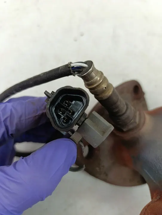 COLETOR DE ESCAPE CHEVROLET MALIBU IV V300 2.4 16V image 3