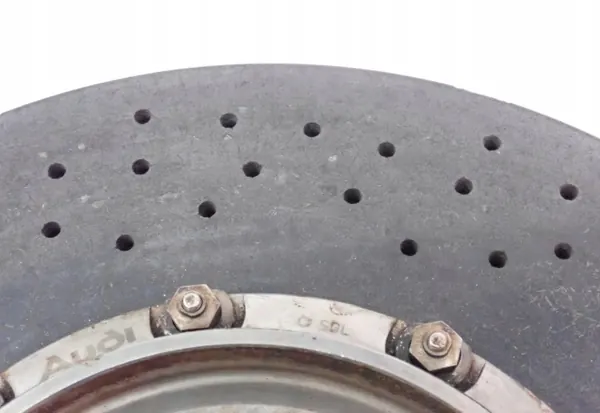 Gebrauchte Keramik-Bremsscheibe OEM 4E0615301AA für Audi image 6