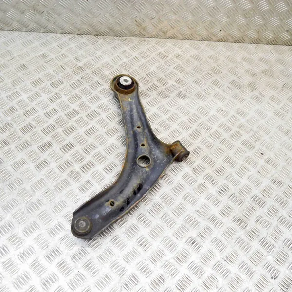 Braccio di sospensione anteriore sinistro Ford Fiesta 2016 image 4