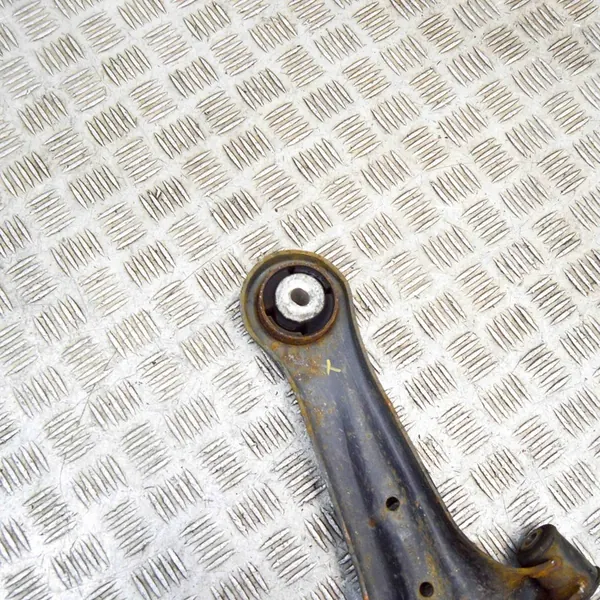 Braccio di sospensione anteriore sinistro Ford Fiesta 2016 image 6