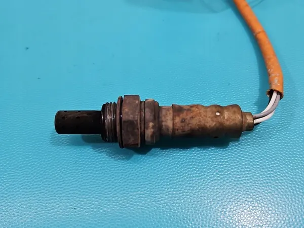 LAMBDA SENSOR AE81-9G444-BC FORD FIESTA MK7 1.6 16V image 3