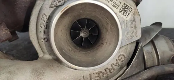 Gebruikte turbo OEM 04L2530L4C voor VW Transporter image 4