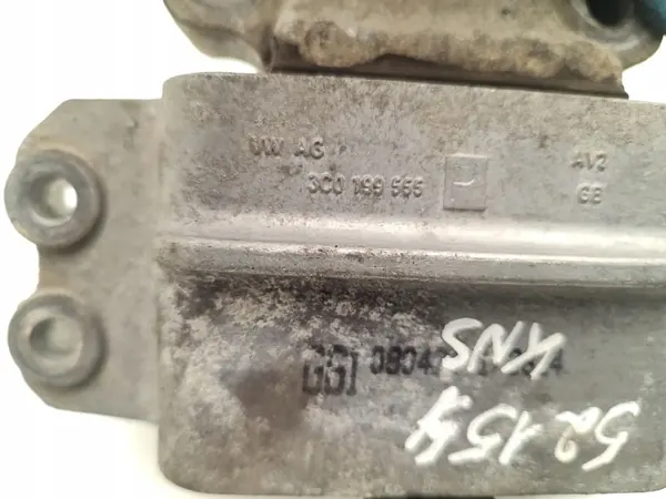 VW Passat Moottorin kiinnike 1.9 TDI Diesel 2009 3C0199555P image 7